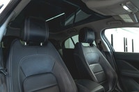 Jaguar I-PACE SE 2021: - Extérieur blanc FUJI et intérieur en cuir noir EBONY - Garantie du manufact... (image 2)