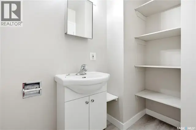 4134 Castle ROAD Regina, Saskatchewan in Condos for Sale in Regina - Image 25