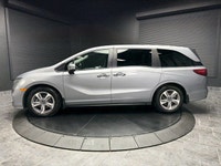 Are you seeking the perfect blend of luxury and practicality? Heated Front Seats, Navigation System,... (image 7)