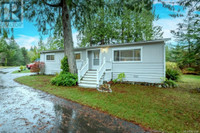 11 6350 Island Hwy Qualicum Beach, British Columbia