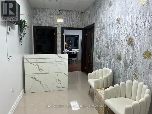 9 - 636 EDWARD AVENUE Richmond Hill (Crosby), Ontario630083082201611219
