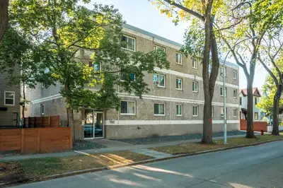 785 Beverley- Barbara Anne Apts- 1 Bedroom