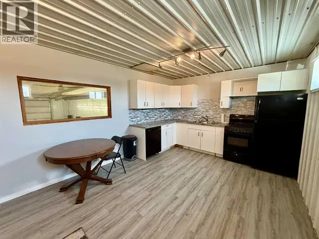 5114 43 Street Consort, Alberta in Commercial & Office Space for Sale in Red Deer - Image 12