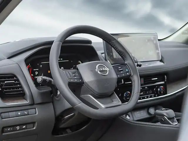 2026 Nissan Rogue Platinum in Cars & Trucks in City of Toronto - Image 13