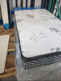 Canada's Same-Day Mattress Bliss, Delivered Fast!