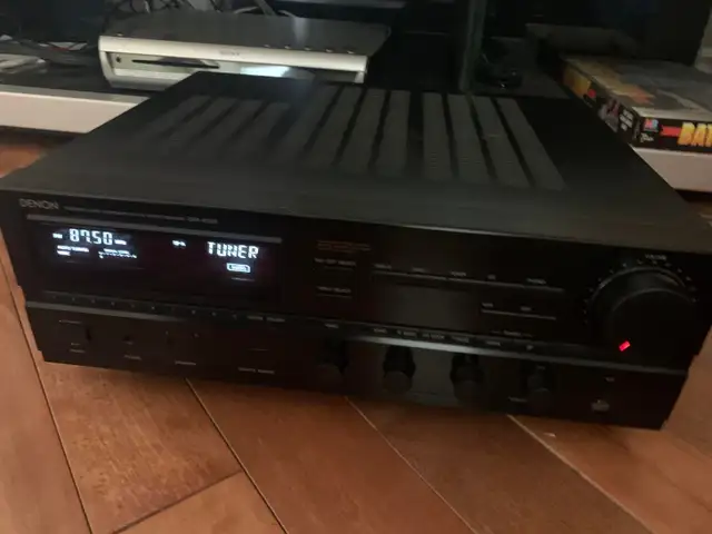 Denon DRA-835R AM/FM Audio Video Stereo Receiver in Stereo Systems & Home Theatre in City of Toronto - Image 7