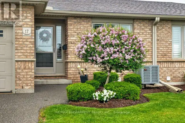 17 - 601 CONKLIN ROAD Brantford, Ontario62863314656003122