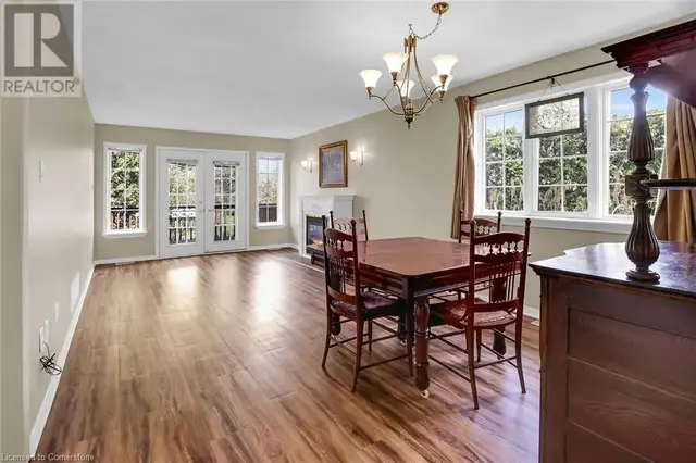 7 VILLAGE Drive Smithville, Ontario in Houses for Sale in Hamilton - Image 8