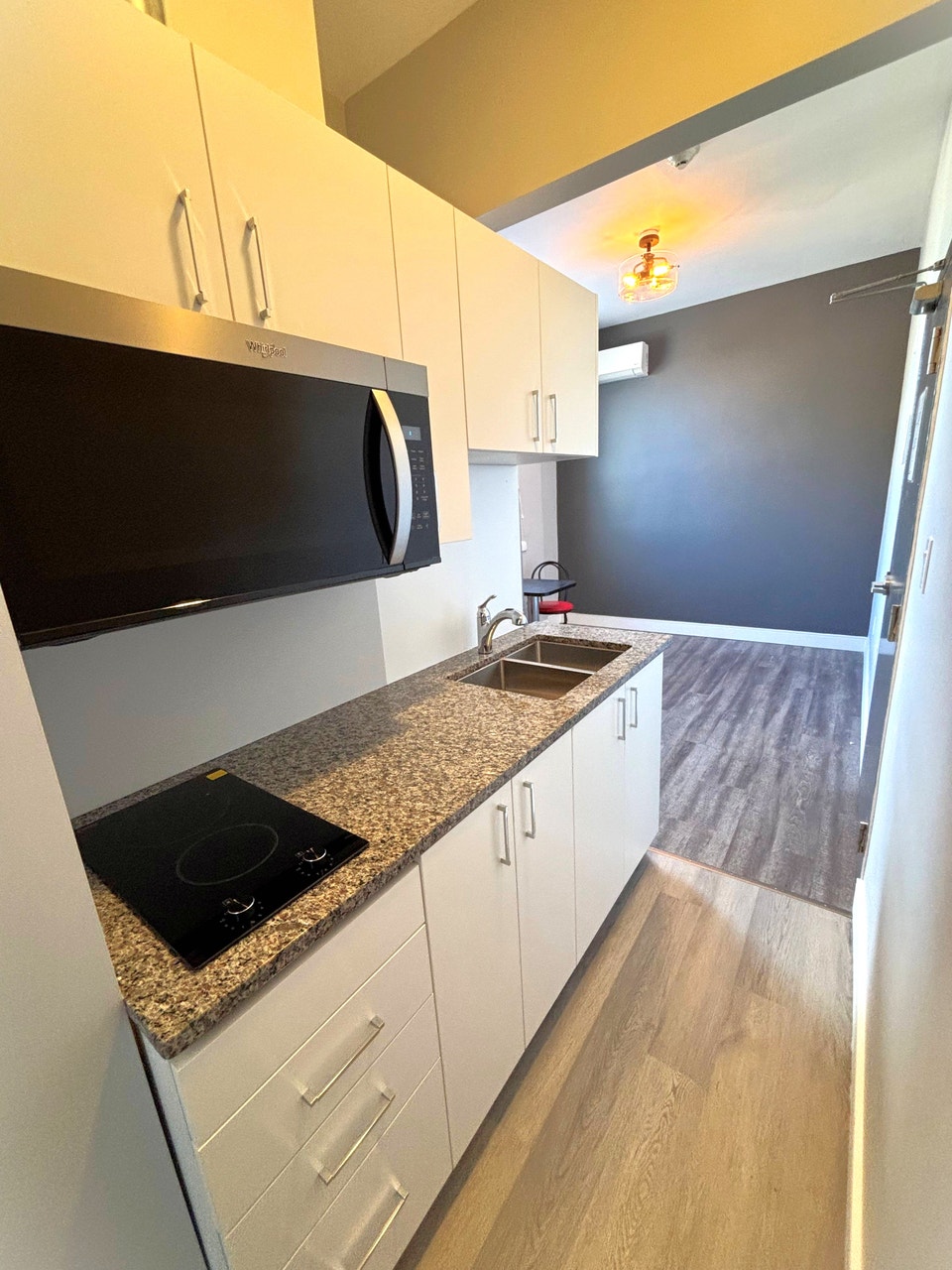 Newly renovated - 1 bed units - riverfront views! 5