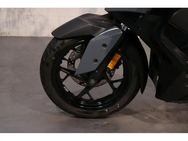 2022 Yamaha Yamaha XMAX 300 in Street, Cruisers & Choppers in Ottawa - Image 9