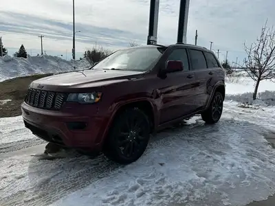 Only 65,605 Miles! This Jeep Grand Cherokee boasts a Regular Unleaded V-6 3.6 L/220 engine powering...