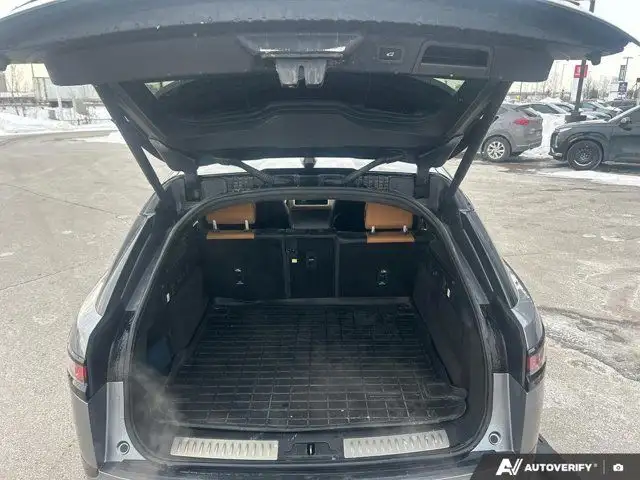 2021 Land Rover Range Rover Velar P400 R-Dynamic HSE | Brown in Cars & Trucks in Mississauga / Peel Region - Image 16