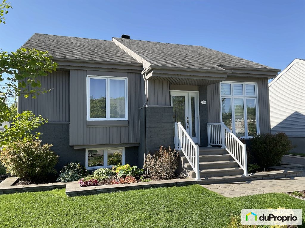 $795,000 - Bungalow for sale in Ste-Rose — photo 2