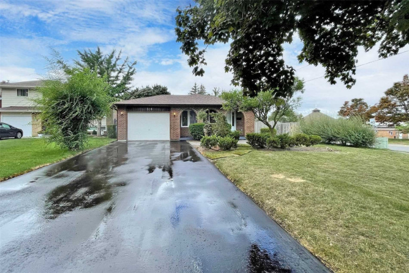 3 Back Split Level Layout Open Concept Modern Finishes Houses for