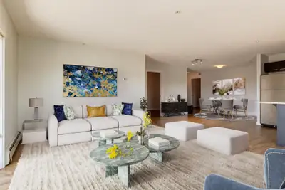 Amenities: Spacious Layouts • Premium Finishes • Fitness Centre • In-Suite Laundry Suite & Building:...