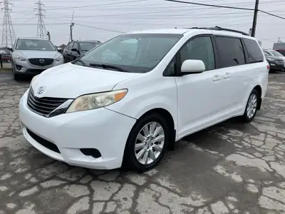 2012 Toyota Sienna LE AWD, Automatique, V6 3.5L, 351000Km, Groupe Electrique Complet, Cruise Control...