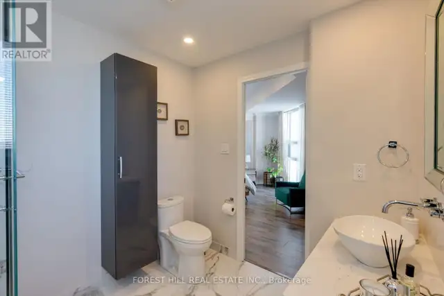 PH01 - 30 HARDING BOULEVARD W Richmond Hill (North Richvale), On in Condos for Sale in Markham / York Region - Image 14