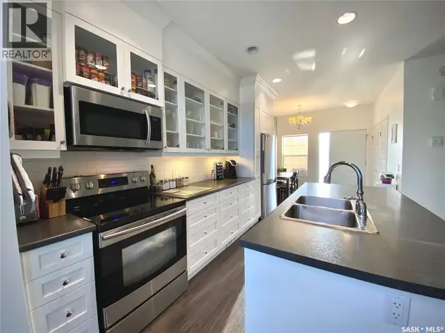 A & B 422 St Mary STREET Esterhazy, Saskatchewan in Houses for Sale in Regina - Image 28