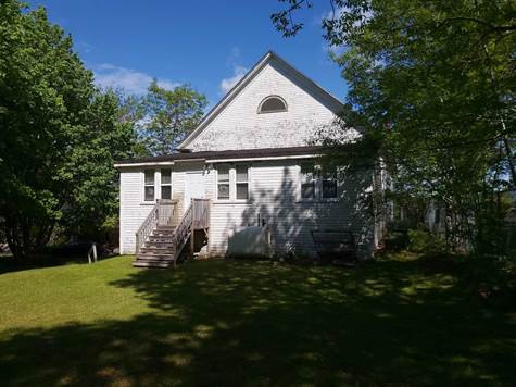 307 Main Street in Houses for Sale in Bridgewater - Image 2