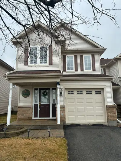 For Rent: Executive End-Unit Townhome in Stonebridge – 32 Riverstone Drive, Nepean | $2,900/Month We...