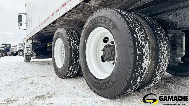 2018 INTERNATIONAL 4400 REEFER TRUCK WITH TAILGATE in Heavy Trucks in Oshawa / Durham Region - Image 8