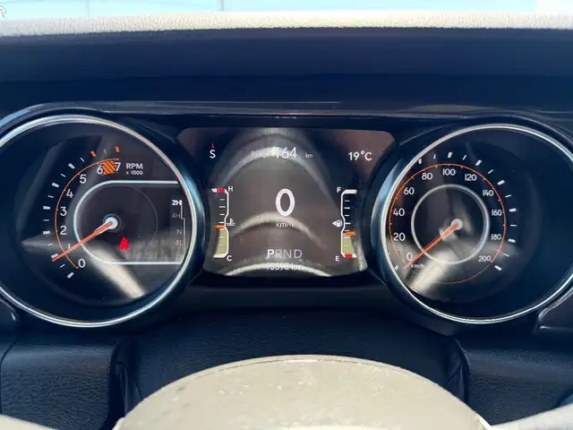 2021 Jeep Wrangler SAHARA ALTITUDE 4WD in Cars & Trucks in Summerside - Image 28