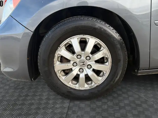 2010 Honda Odyssey EX-L | LEATHER | SUNROOF | 7 PASSENGER | POWE in Cars & Trucks in Calgary - Image 10