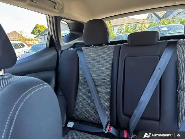 2019 Nissan Qashqai SV | AWD | Lane Depart | Emergency Braking in Cars & Trucks in Tricities/Pitt/Maple - Image 13