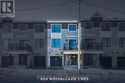 Be the first to live in this brand new Minto Alder townhome at 659 Moonglade Cres in Riversbend at H...