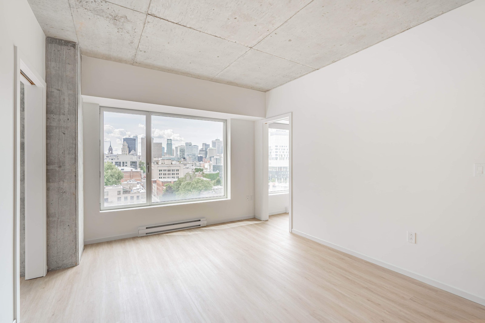 530 Rue Saint-Hubert — photo 3