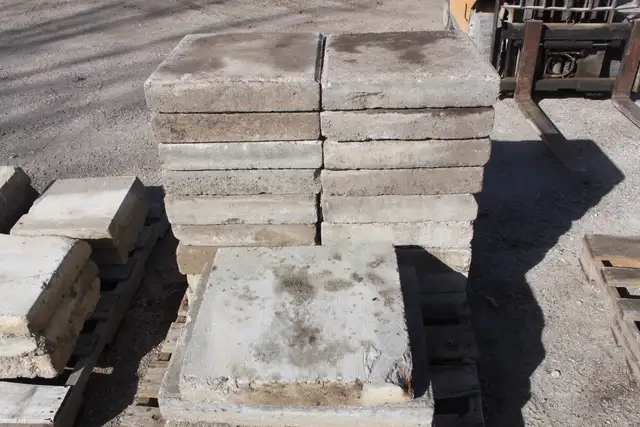 Concrete Foundation Blocks in Other in Kitchener / Waterloo - Image 3