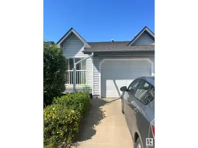 12603 152 AV NW Edmonton, Alberta