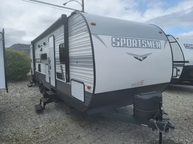 2022 K-Z Sportsmen® SE 261BHKSE in Travel Trailers & Campers in Penticton - Image 3