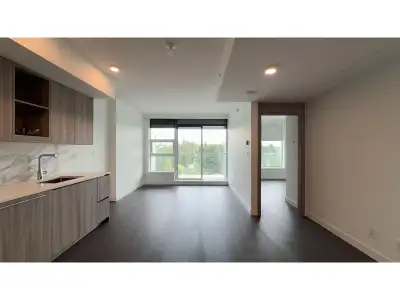 1304 13768 100 AVENUE Surrey, British Columbia