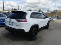 Thanks for viewing our South View Motors Inventory! 2019 Jeep Cherokee Trailhawk • 4WD • Off‑Road Pa... (image 5)