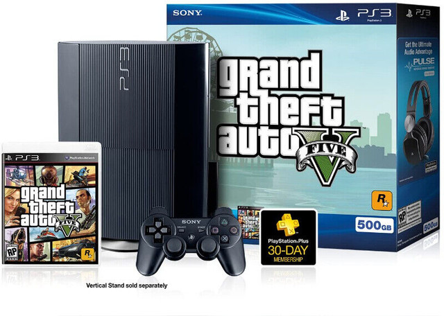 PS3 500 GB Grand Theft Auto V (2 controllers) in Sony Playstation 3 in Belleville - Image 2