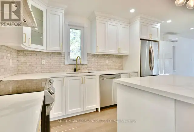 1556 HOUSTON AVENUE Innisfil, Ontario in Houses for Sale in Barrie - Image 19