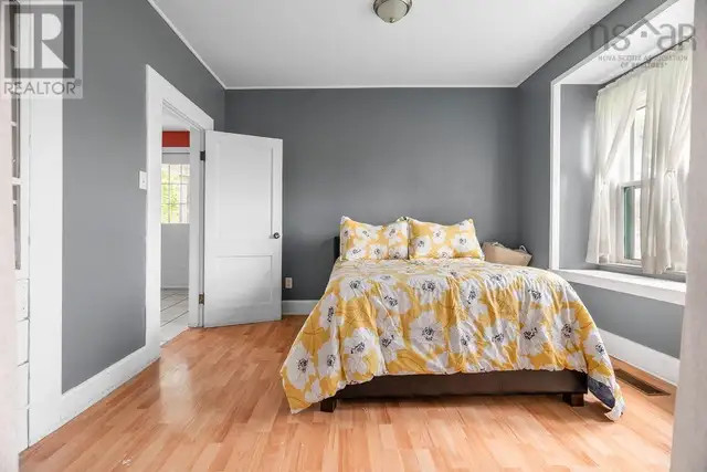 77 Jenks Avenue Parrsboro, Nova Scotia in Houses for Sale in Truro - Image 13