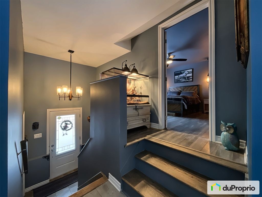 $489,900 - Split Level for sale in St-Hippolyte — photo 3