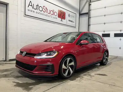 La Volkswagen Golf GTI 2018 offerte chez AutoStudio 72 à Mirabel combine une conduite dynamique et u...