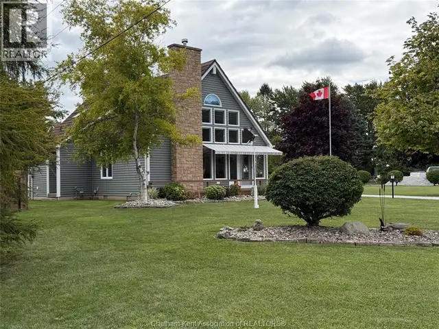 3932 St Clair PARKWAY Port Lambton, Ontario in Houses for Sale in Chatham-Kent - Image 32