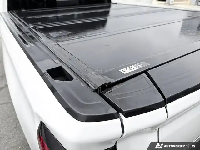 2022 GMC Sierra 1500 | AT4 | Sunroof | Performance Exhaust | 20 in Cars & Trucks in Tricities/Pitt/Maple - Image 16