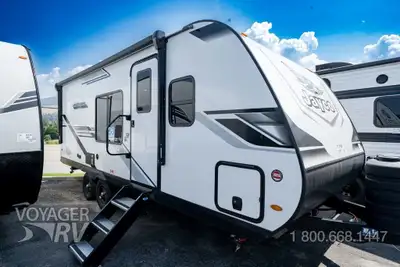 Located in Winfield, BC Call or Text 250-766-4607 Voyager RV Centre 1-800-668-1447 Customer Value Pa...