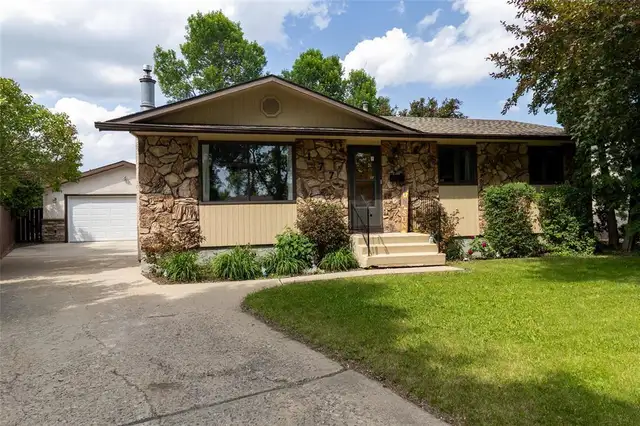 177 Kay Crescent Winnipeg, Manitoba62864390585089122