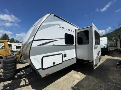 Welcome to Rock Island RV Please call for more info and ask about our long term low rate financing o...