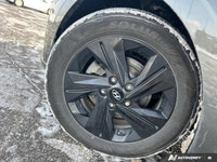 The advertised vehicle price is based on a promotional finance offer. Customers who purchase the veh... (image 8)