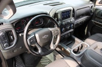 ACCIDENT FREE DONT PAY EXTRA FOR SAFETY Drive in style with this fully-loaded 2022 GMC Sierra 1500 !... (image 9)