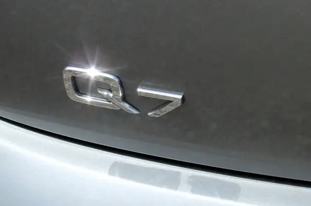 2007 AUDI Q75977915874987417610