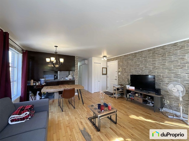 $387,000 - Condominium in Ville-Marie (downtown, old Mtl) — photo 2