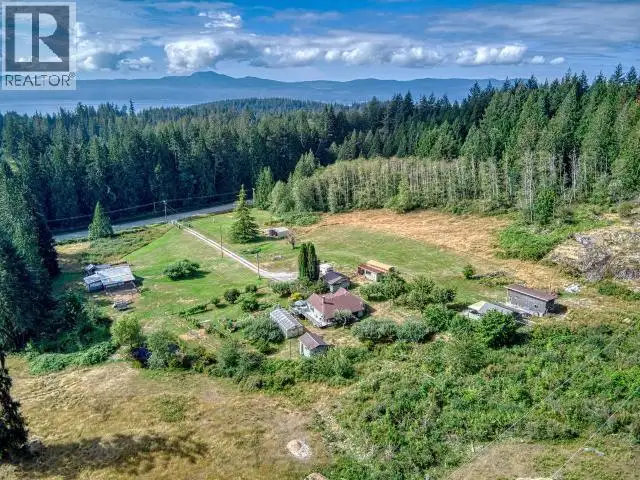 12328 HIGHWAY 101 Powell River, British Columbia in Houses for Sale in Sunshine Coast - Image 27